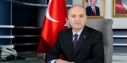 Başkan Özlü "17 Ağustos 1999’u hiçbir zaman unutmayacağız"