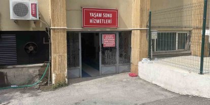 Sivas’ta kene yapışan adam vefat etti