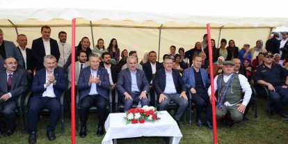 Bakan Uraloğlu: "Honefter, birlik ve kardeşliğin bütün dünyaya mesajının verildiği yerdir"