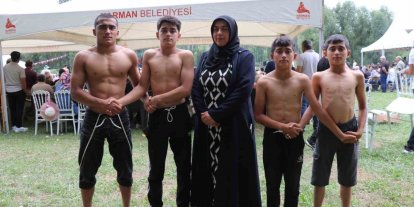Karakucak meydanından 4 evlat ve bir anne yüreği