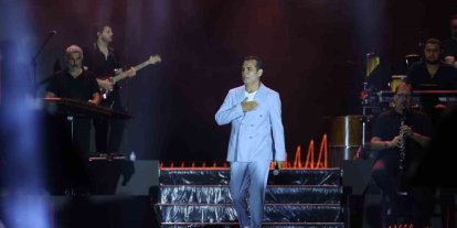 Ferhat Göçer’in şarkılarıyla Malatya Kültür Yolu Festivali’ne veda edildi
