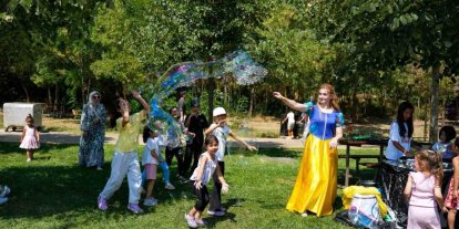 İzmit ve Gebze’de çocukları buluşturan etkinlik: Aileler de eğlenceye ortak oldu