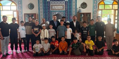 Demirözü Kaymakamı Ahat, yaz Kur’an kurslarını ziyaret etti