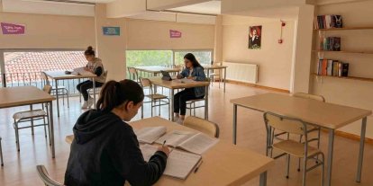 Efeler Belediyesi yüzde 50 indirim imkanıyla misafirlerini ağırlıyor
