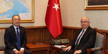 Bakan Güler, Güney Kore’nin Ankara Büyükelçisi Boo’yu kabul etti