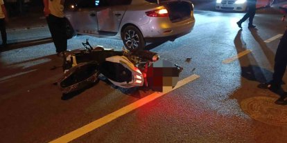 Kırşehir’de ters yöne giren motosiklet otomobile çarptı