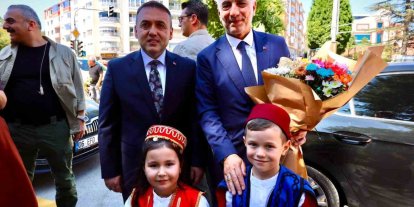 Bakan Bolat, Bozüyük Kaymakamlığını ziyaret etti