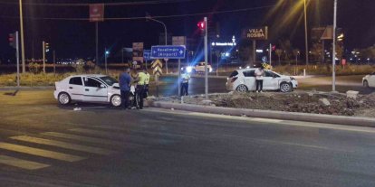 Diyarbakır’da 2 otomobilin çarpıştığı kazada 7 kişi yaralandı