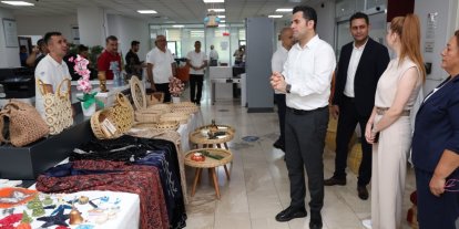 Akdeniz’de ’Emekten Sahneye’ yılsonu sergisi