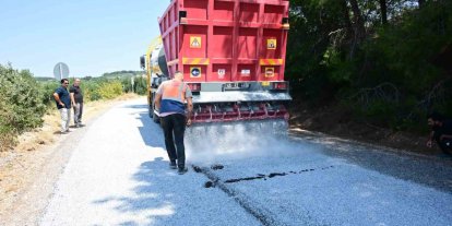 Soma’da mahalle yollarına ikinci kat asfalt atılıyor