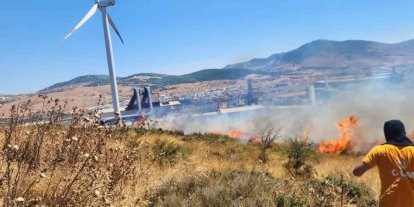 İzmir Aliağa’da fabrikalar bölgesindeki yangın kontrol altına alındı