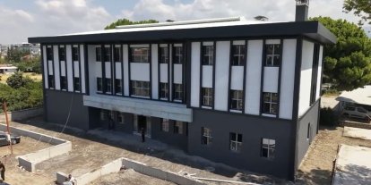 Vali Masatlı, Dörtyol sosyal hizmet merkezi inşaatını inceledi
