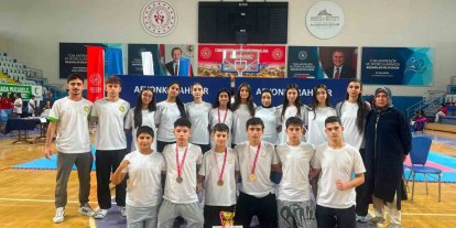 Manisa BBSK judoda takım halinde Türkiye üçüncüsü oldu