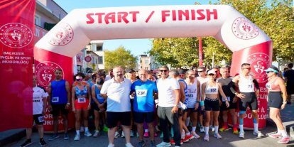 Gömeç’te Dostluk Yol Koşusuna 563 sporcu katıldı