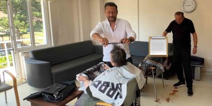 Huzurevi sakinlerinin hayır duasını aldılar