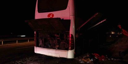 Bilecik’te seyir halindeki yolcu otobüsü alevlere teslim oldu: 1 yaralı
