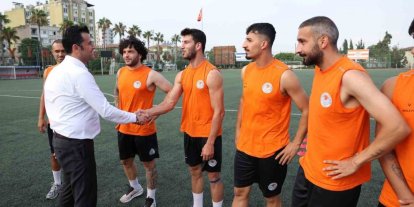 Akdeniz Belediye Spor yeni sezon öncesi moral depoladı