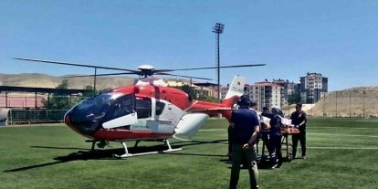 Alerjik rahatsızlığı bulunan hasta hava ambulansıyla Malatya’ya sevk edildi