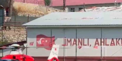 Kalp krizi geçiren vatandaş helikopter ambulansla hastaneye kaldırıldı