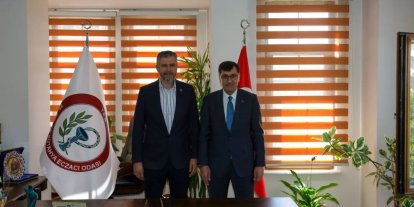 Kütahya Belediye Başkanı Kahveci’den Eczacı Odası’na ziyaret