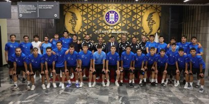 Kütahyaspor altyapı sporcularına Başkan Kahveci’den destek
