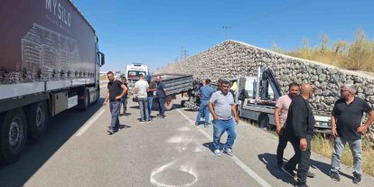 Kurtarıcı traktöre çaptı: 6 yaralı