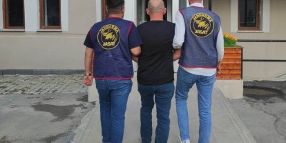 Bayburt’ta 12 yıl 6 ay hapis cezası bulunan hükümlü yakalandı