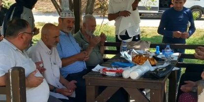 Kemah’ta huzurevi sakinlerine Mevlid-i Nebi Haftası ziyareti