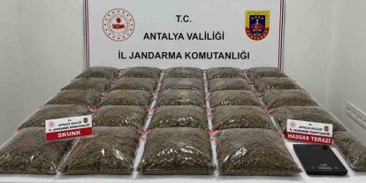 Uyuşturucu operasyonunda 13 şüpheli yakalandı