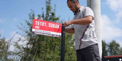 Düzce’de cadde ve  sokak tabelaları tamamlanıyor
