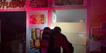 Reyhanlı’da markette çıkan yangın kontrol altına alındı