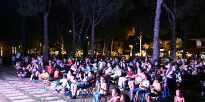 İznik’te yazlık sinema sezon finali yaptı