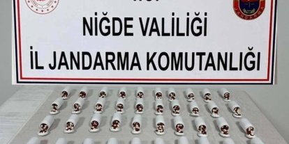 Niğde Otogarı’nda uyuşturucu operasyonu: 2 bin 240 sentetik hap ele geçirildi
