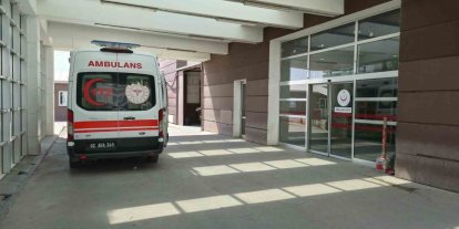 Parkta dengesini kaybeden kişi demire çarparak yaralandı