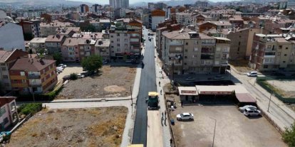 Elazığ’da 20 bin ton sıcak asfalt kullanılarak 12 kilometrelik alan yenilendi