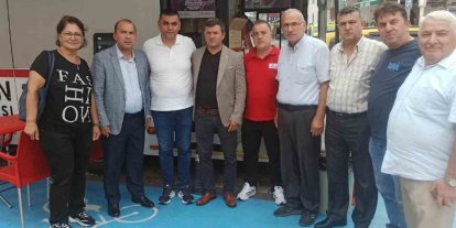 Devrekli muhtarlardan Kızılay’a kan bağışı