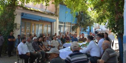 Salihli Kaymakamı Güldoğan, 3 mahallede talepleri dinledi