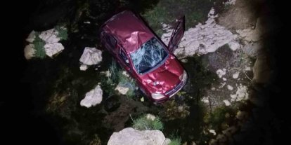 Kastamonu’da otomobil çaya uçtu: 4 yaralı