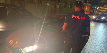 Bursa’da ’Huzur’ denetimlinde 3 aranan şahıs yakalandı