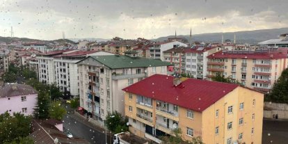 Bingöl’de sağanak yağış etkili oldu