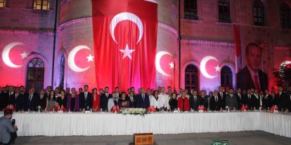 Vali Çiçek: "Biz tehdit edilebilecek bir devlet değiliz"