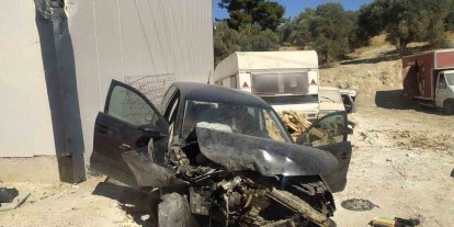 Kuşadası’nda trafik kazası: 2 yaralı