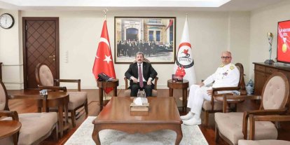 Tuğamiral Gücüyen, SG Karadeniz Bölge Komutanlığı görevine başladı