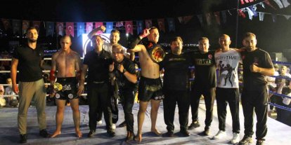 Muaythai şampiyonluk kemerleri Manisa’ya geldi