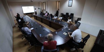 Denizli Büyükşehirde eğitim mesaisi hız kesmiyor