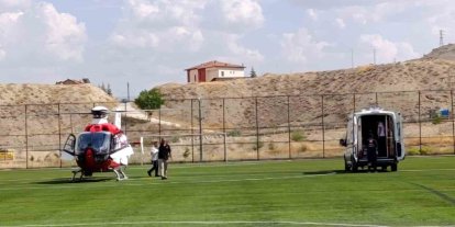 Darende’de 97 yaşındaki hasta hava ambulansıyla Malatya’ya sevk edildi