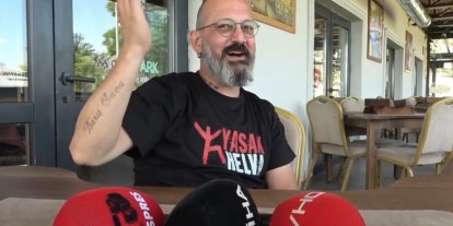 Ünlü müzisyen Özgür Can Öney, baba ocağı Tavşanlı’da çocukluk hatıralarını tazeledi