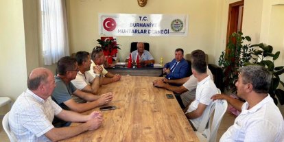 Burhaniye’de muhtarlar toplantısı yapıldı