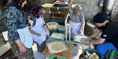 Tarihi değirmen kadınların emeğiyle üretim merkezine dönüştü