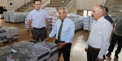 Karabük’te 352 bin ücretsiz ders kitabı dağıtımı başladı